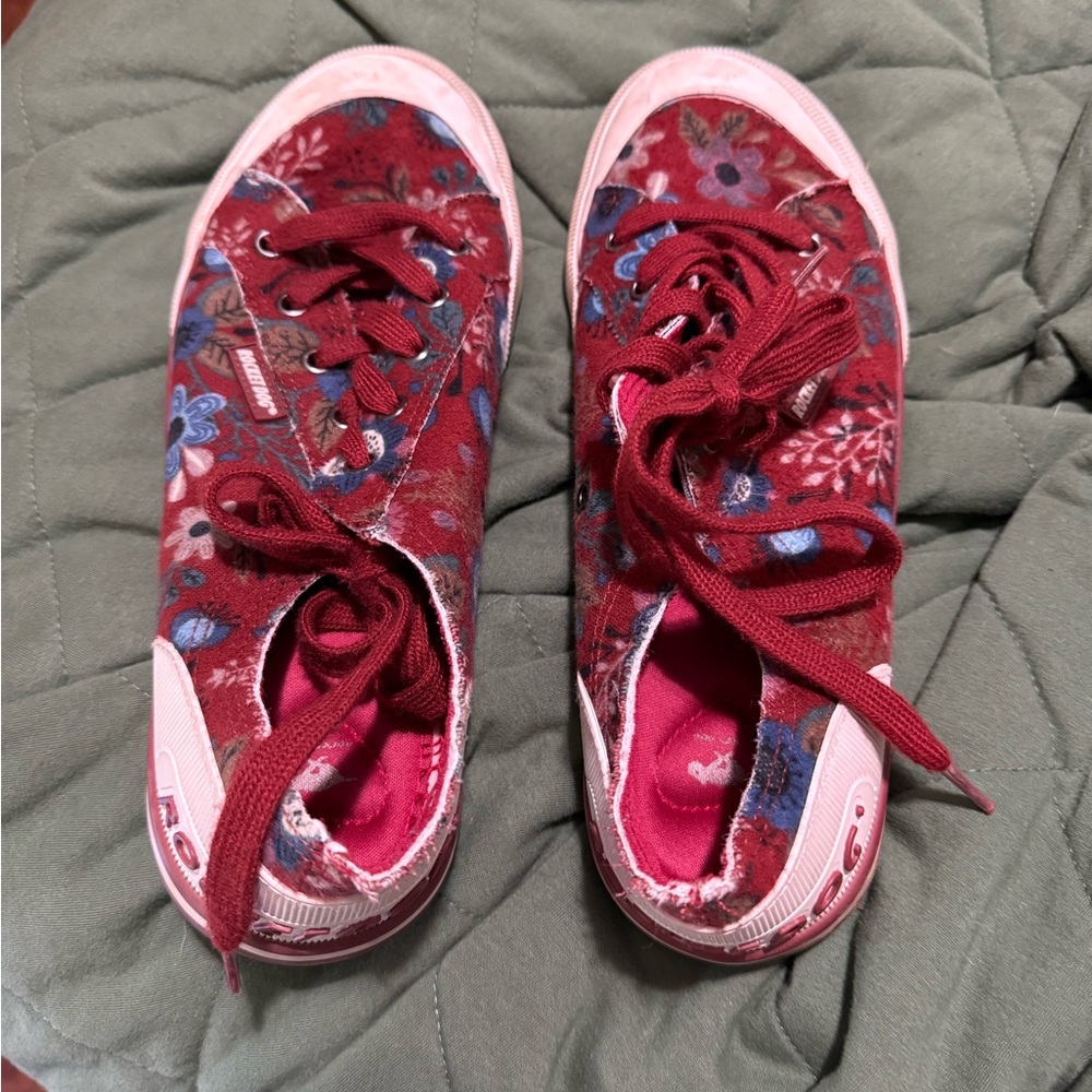 Rocket Dog Red Floral Sneakers